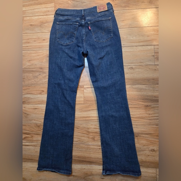 Levi's Classic Bootcut Jeans Medium Wash Size 4 - Picture 6 of 9